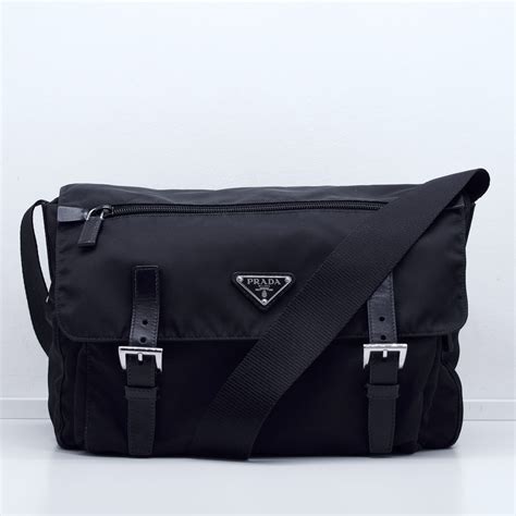 prada umhängetasche damen nylon|Prada nylon shoulder bag.